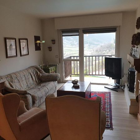 Apartamento Los Valles Хака Экстерьер фото